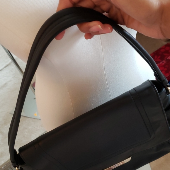 Kate Spade Black Leather Shoulder bag - Picture 4 of 7